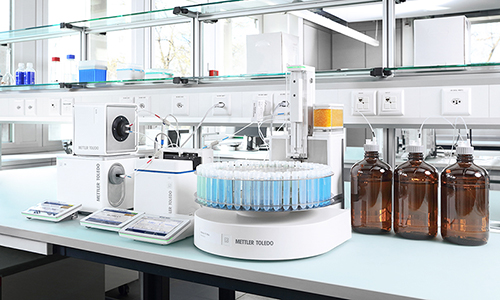 Les passeurs d’échantillons de Mettler Toledo les plus puissants, polyvalents et efficaces du marché pour les analyses de densimétrie et réfractométrie