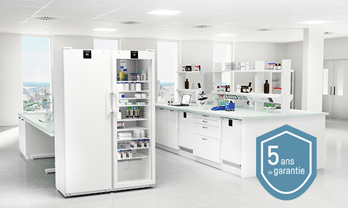 Article sponsorisé laboratoire : Garantie, fiabilité, froid premium, sécurité et rentabilité. Les 5 engagements LIEBHERR pour un froid d’excellence au service du laboratoire !